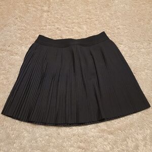 Old Navy Black A-Line Pleated Skort SIZE Small